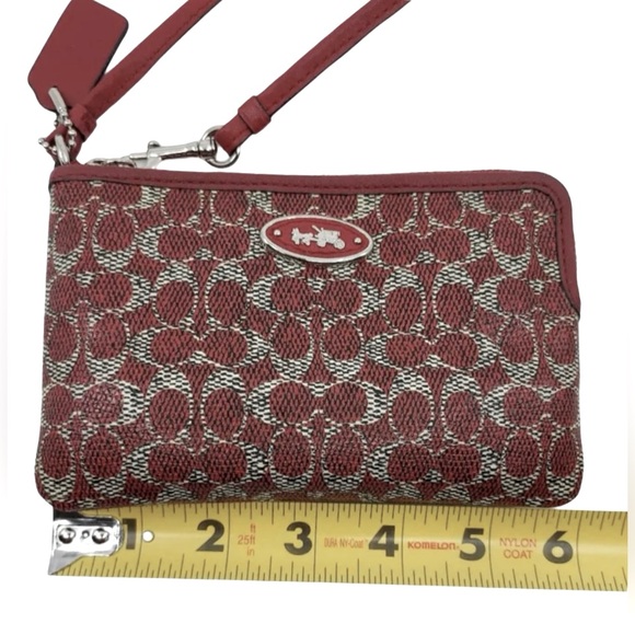 EUC Coach Burgundy/Gold-Tan Signature Coated Canvas Wristlet/Mini-Bag w/Silver - Picture 4 of 6